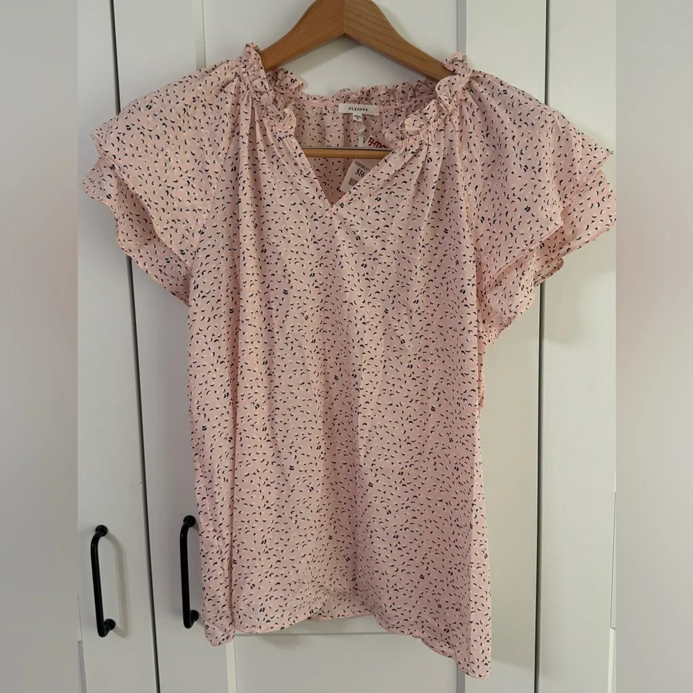 Pink Ruffled Women's Top - Picture 1 of 2